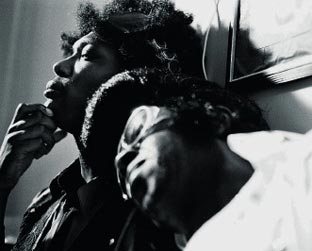 Cena do primeiro longa dirigido por Kevin Aduaka, nigeriano que vive na Inglaterra