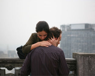 Marco Ricca e Alice Braga na capital paulista