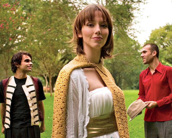 O Quarto das Cinzas explora a eletrônica e rejeita os rótulos