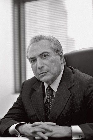 Michel Temer: "Com a redução do número de partidos voltaríamos ao seu exato significado"