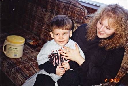 Cego de nascença, Matt Weigman surpreendeu sua mãe por conseguir distinguir luzes aos quatro anos de idade.