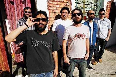 Cidadão Instigado, com Fernando Catatau à frente