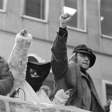 The U.S. vs. John Lennon mostra a perseguição do ex-Beatle pelo FBI