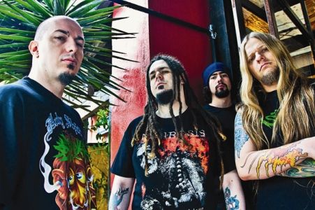 O Astafix é liderado por Wally, (o segundo da esq. para a dir.)