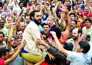 QUASE VERDADE: Ruy Ricardo interpreta Luiz Inácio em Lula, O Filho do Brasil: apesar de fiel a fatos históricos, filme faz concessões para garantir clima de leveza