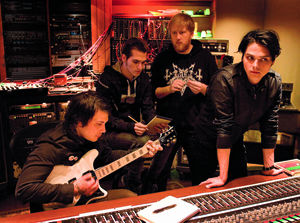 My Chemical Romance quer voltar com um som mais cru