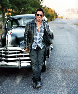 Antes mesmo de lançar o novo disco, Bruce já prepara idéias para o próximo