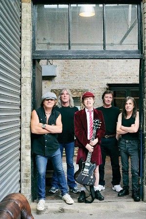 O AC/DC abre o baú de raridades