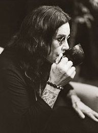 Ozzy, espantado por estar vivo