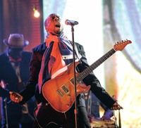 Wyclef Jean no teleton para o Haiti