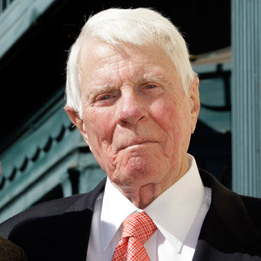Peter Graves morreu aos 83 anos de causa natural