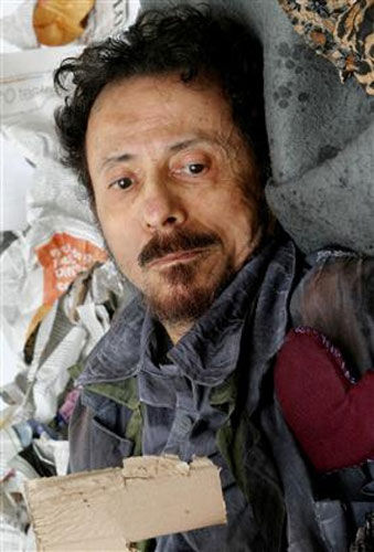 Tom Zé acaba de lançar CD e DVD Pirulito da Ciência