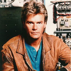Richard Dean Anderson no papel de MacGyver, nos anos 1980; não se sabe se o ator estará na produção cinematográfica