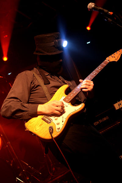 Procura-se Quem Fez Isso fez um dos melhores shows do Bananada 2010