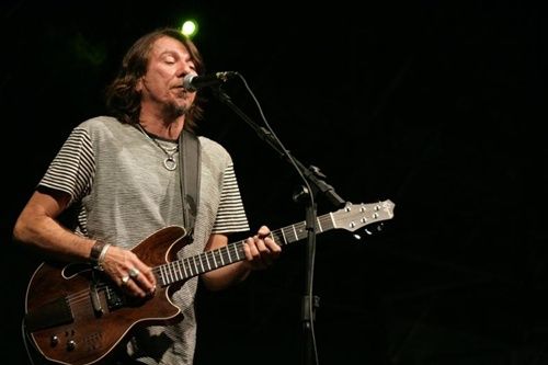 "É como tocar em casa", disse Lenine sobre show em João Pessoa, na Fenart