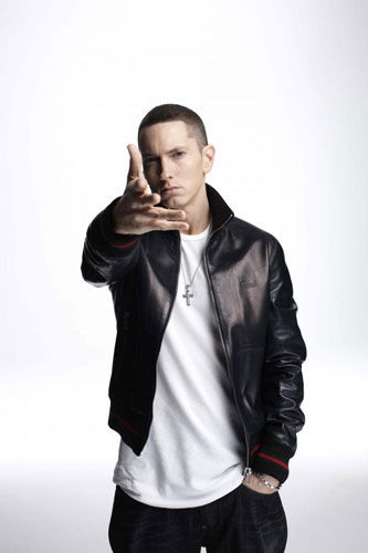 Recovery, novo disco de Eminem, chega às lojas em 22 de junho