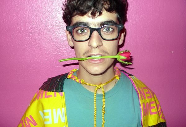 JD Samson vem ao Brasil para se apresentar com o MEN