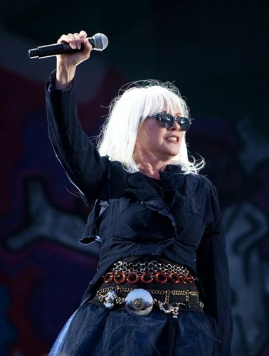 O Blondie está de volta, mas a voz de Debbie Harry não é mais a mesma
