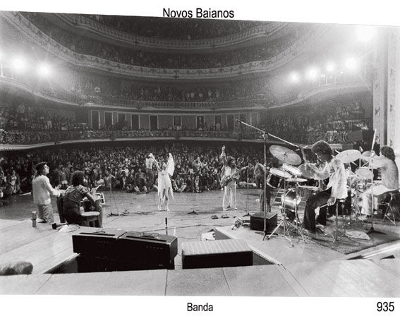 COISAS DO BRASIL O mestre argentino Astor Piazzolla afirmou nunca ter visto "tantos músicos juntos, tocando tão verdadeiramente felizes"