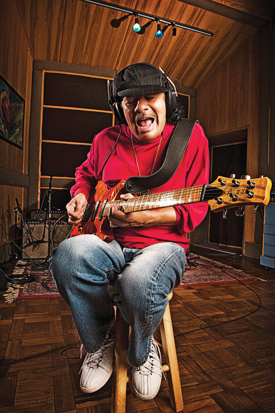 CELEBRANDO Santana hesitou, mas finalmente gravou clássicos do rock