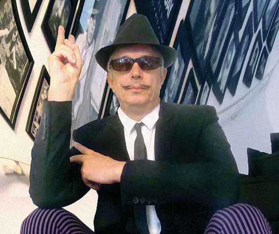 O ex-titã Ciro Pessoa embarca no psicodelismo