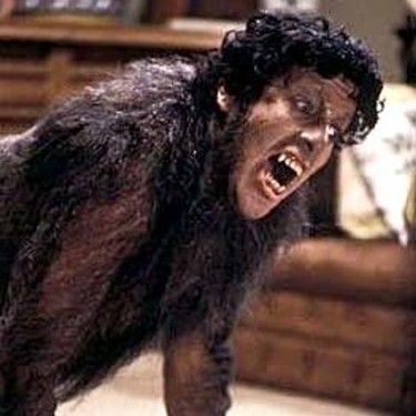 O ator David Naughton, protagonista de Um Lobisomem Americano em Londres, em cena do filme de 1981