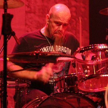 Jason Bonham vai homenagear o pai com turnê baseada no repertório do Led Zeppelin