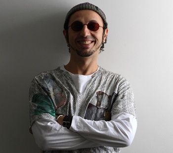 Zeca Baleiro divulga músicas dos discos novos