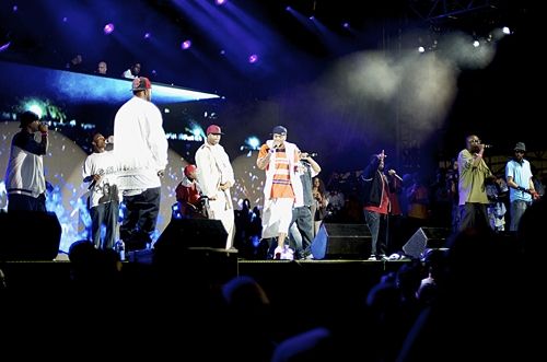 Wu Tang Clan executando pela primeira vez Enter the Wu-Tang (36 Chambers) na íntegra