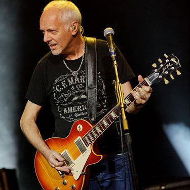Peter Frampton tocou alguns hits de sua carreira durante show em São Paulo