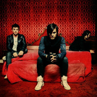 30 Seconds to Mars lançará "Hurricane" com a parceria de Kanye West na versão de luxo de This is War