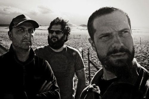 SEGUE O SECO Los Pirata desbrava o deserto