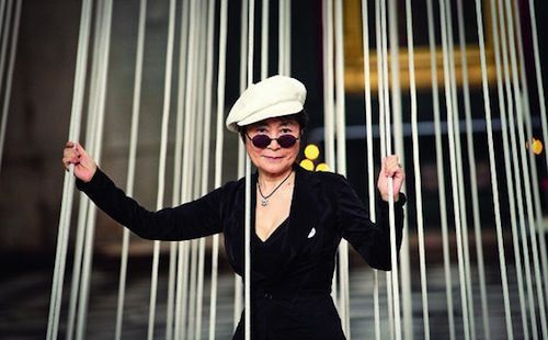 MULHER DE NEGÓCIOS Além de viúva, Yoko é administradora do espólio de John Lennon