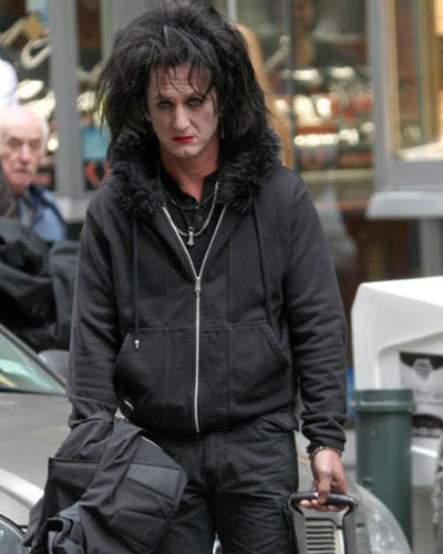 Sean Penn atuará ao lado de Eve Hewson, filha de Bono