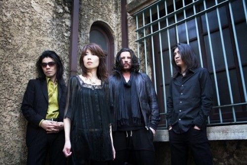 BXI: a união dos vocais de Ian Astbury com o metal avant garde do Boris