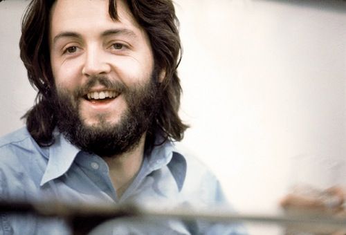 RETA FINAL Paul McCartney nas gravações do projeto Get Back, em 1969. O disco dos Beatles só seria lançado em 1970, com o nome Let It Be