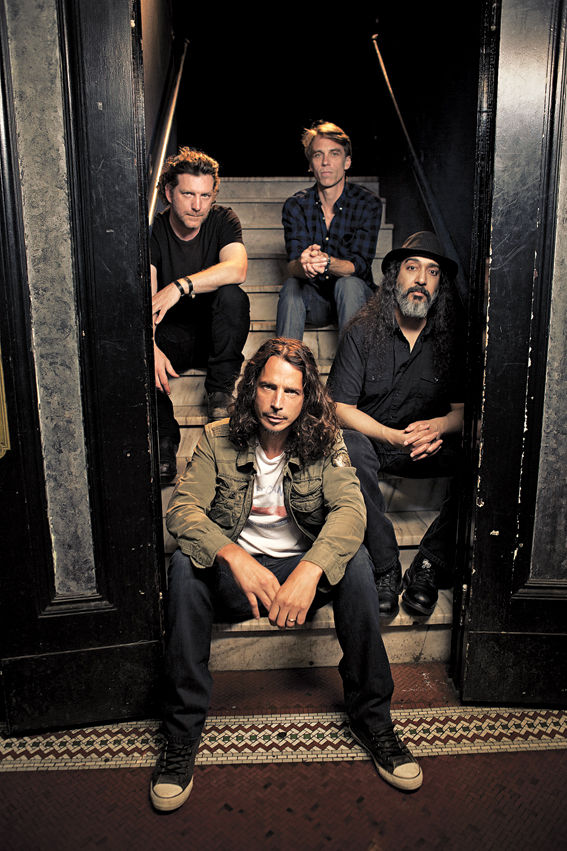 A julgar pela a faixa nova, o Soundgarden continua o mesmo