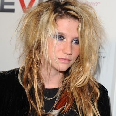 Ke$ha é a artista mais ouvida do ano na Last.fm