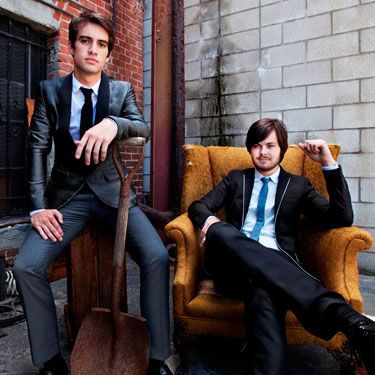 Panic! At The Disco lança seu terceiro disco em março do ano que vem