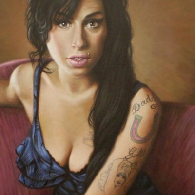 Exposição Amy a Mil Traços reúne obras de mais de 40 cartunistas no Shopping Market Place