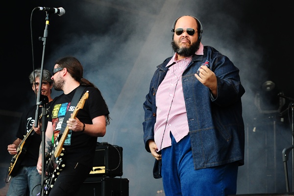 Ed Motta e Andreas Kisser mostraram clássicos do rock