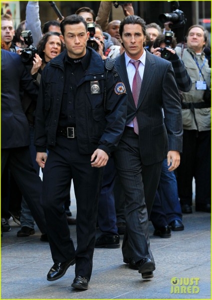 Batman: O Cavaleiro das Trevas Ressurge tem fotos divulgadas