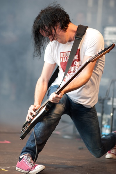 Ash se apresentou no New Stage nesta segunda, 14