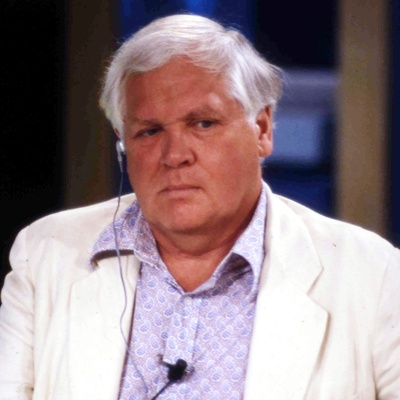 O britânico Ken Russell, em entrevista no ano de 1981; cineasta morreu aos 84 anos