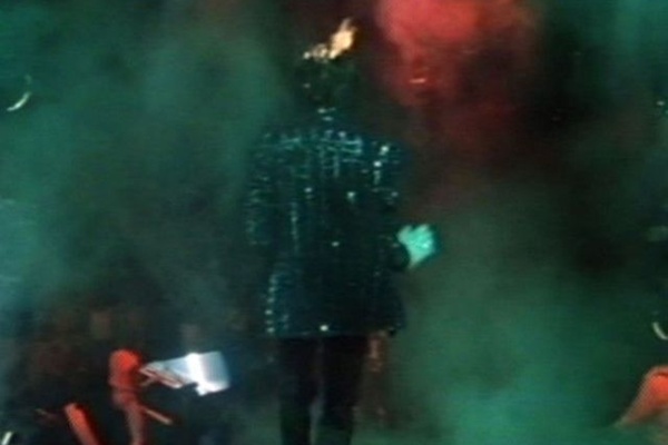 4 - Cabelo Michael Jackson