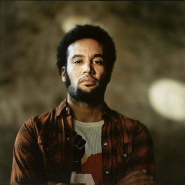 Ben Harper toca no Brasil em fevereiro em evento praiano