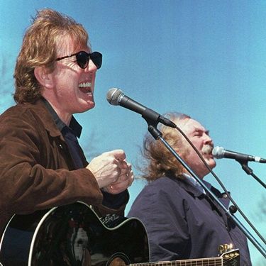 Graham Nash e David Crosby, que farão mais uma turnê juntos, após décadas de parceria