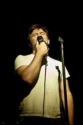 James Murphy no show do LCD Soundsystem em São Paulo, cidade que entrou para a rota da turnê de despedida do grupo