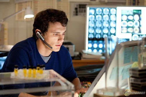 James Franco aparece em imagem oficial do longa-metragem Rise of the Apes