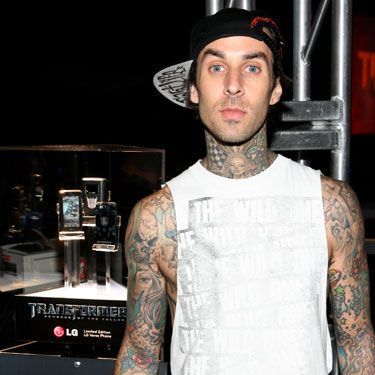 Travis Barker estará no novo álbum de Britney Spears, Femme Fatale